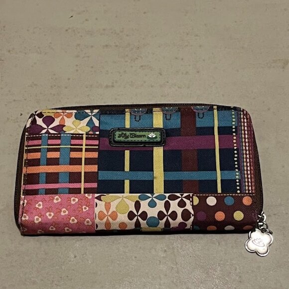 Lily Bloom Zip Around Clutch - Picture 1 of 4